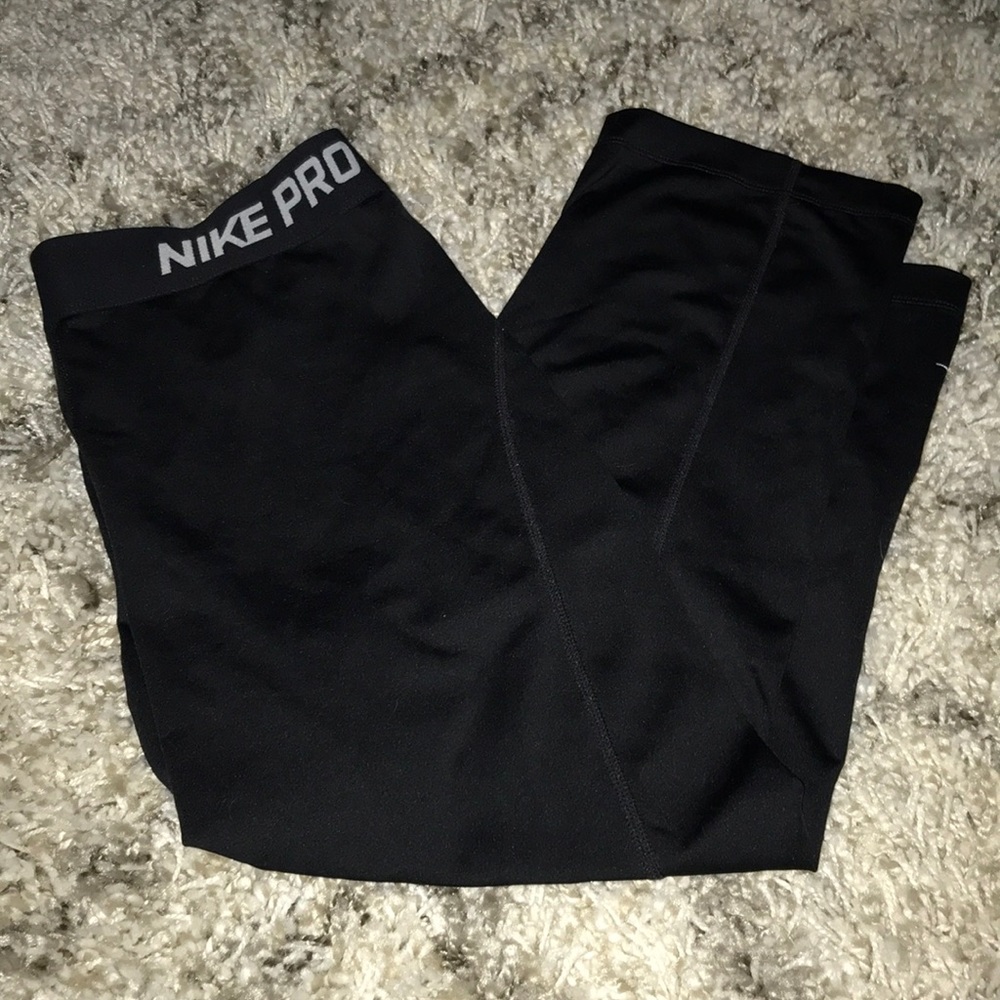 Nike Pro Cropped Leggings